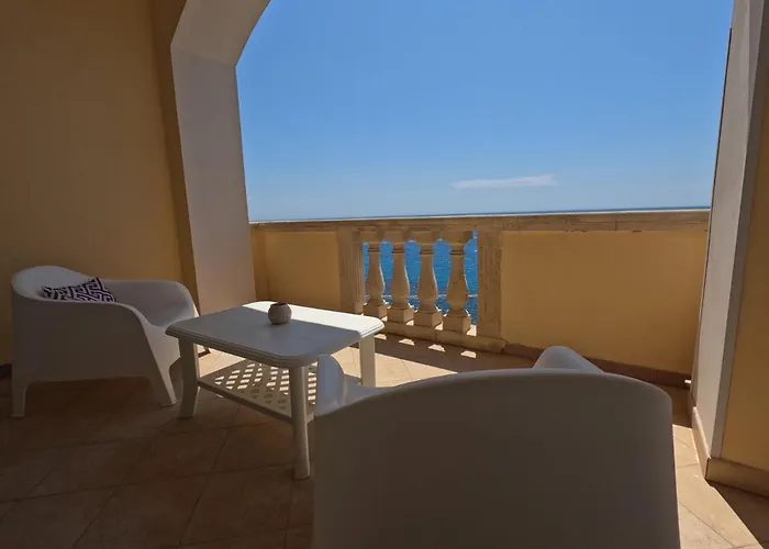 B&B The Sun 'Tis